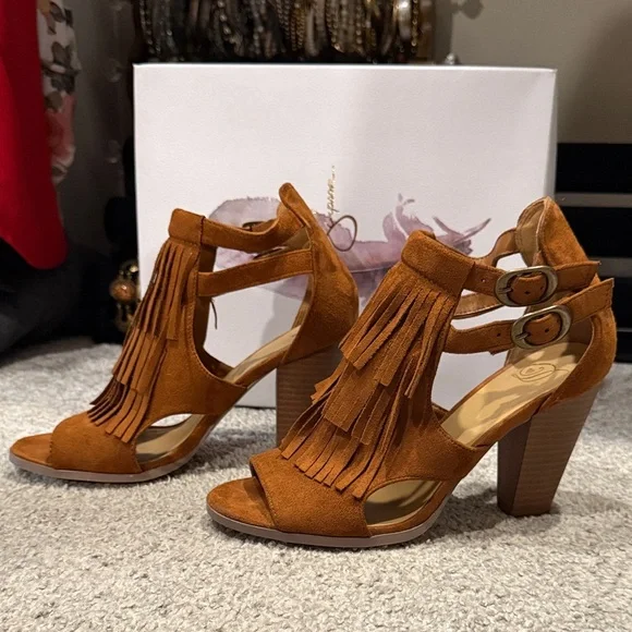 Brown Fringe Heeled Sandals 7.5 - Picture 1 of 10